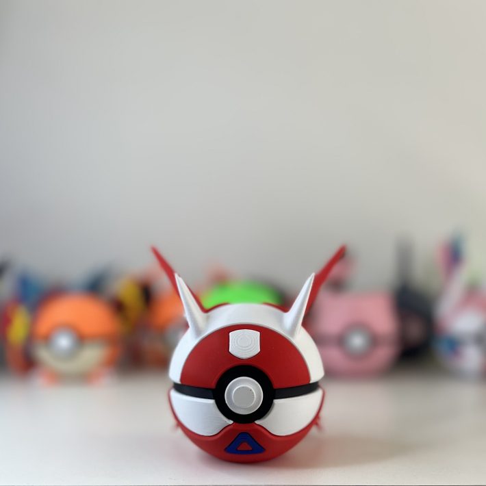 Pokebola Latias