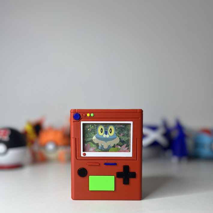 DeckBox Pokedex (60+ cartas con funda)