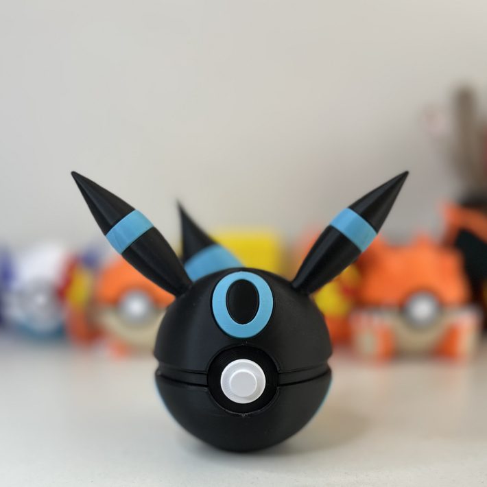 Pokébola Umbreon Shiny